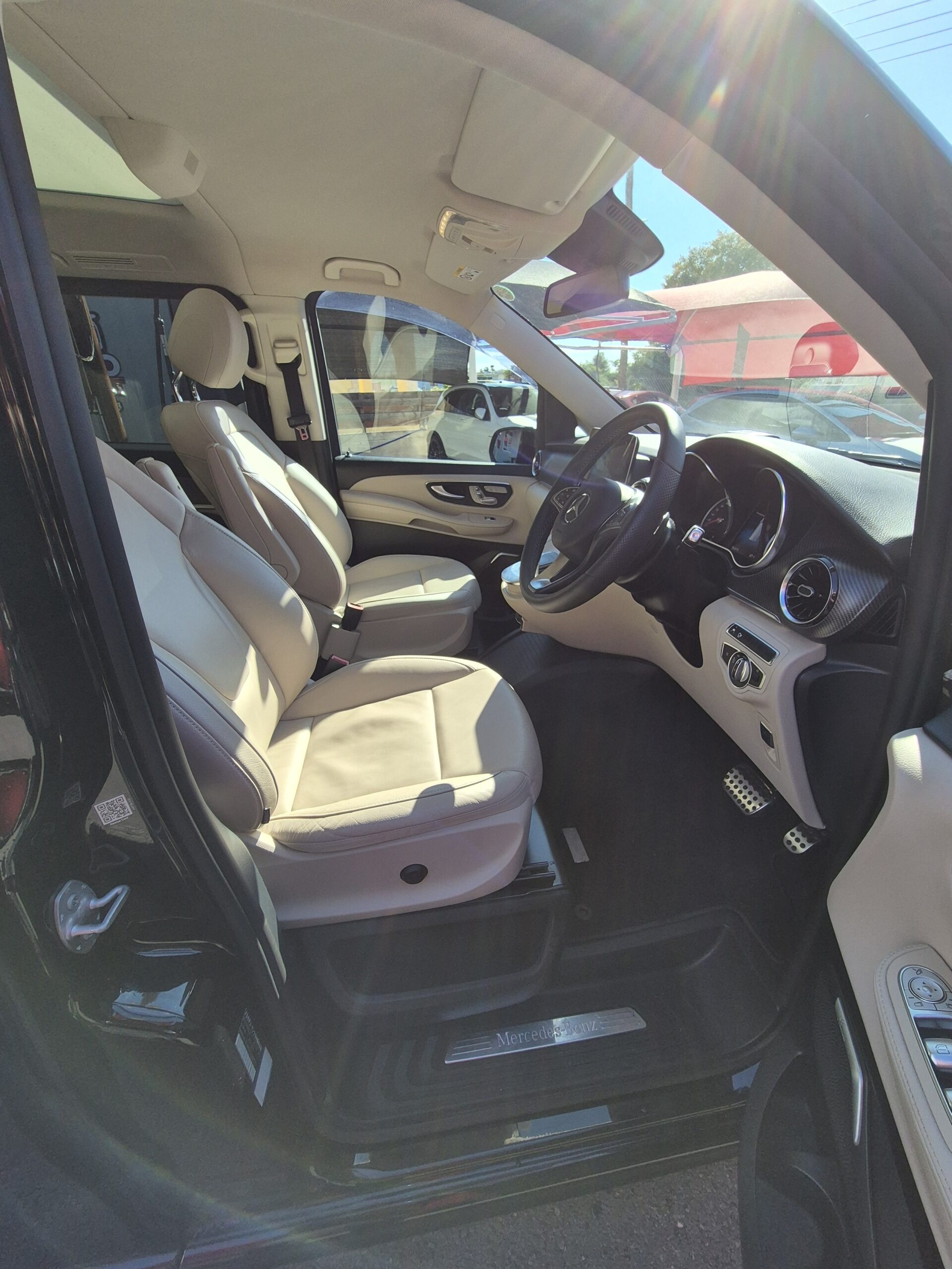 MERCEDES-BENZ V-CLASS