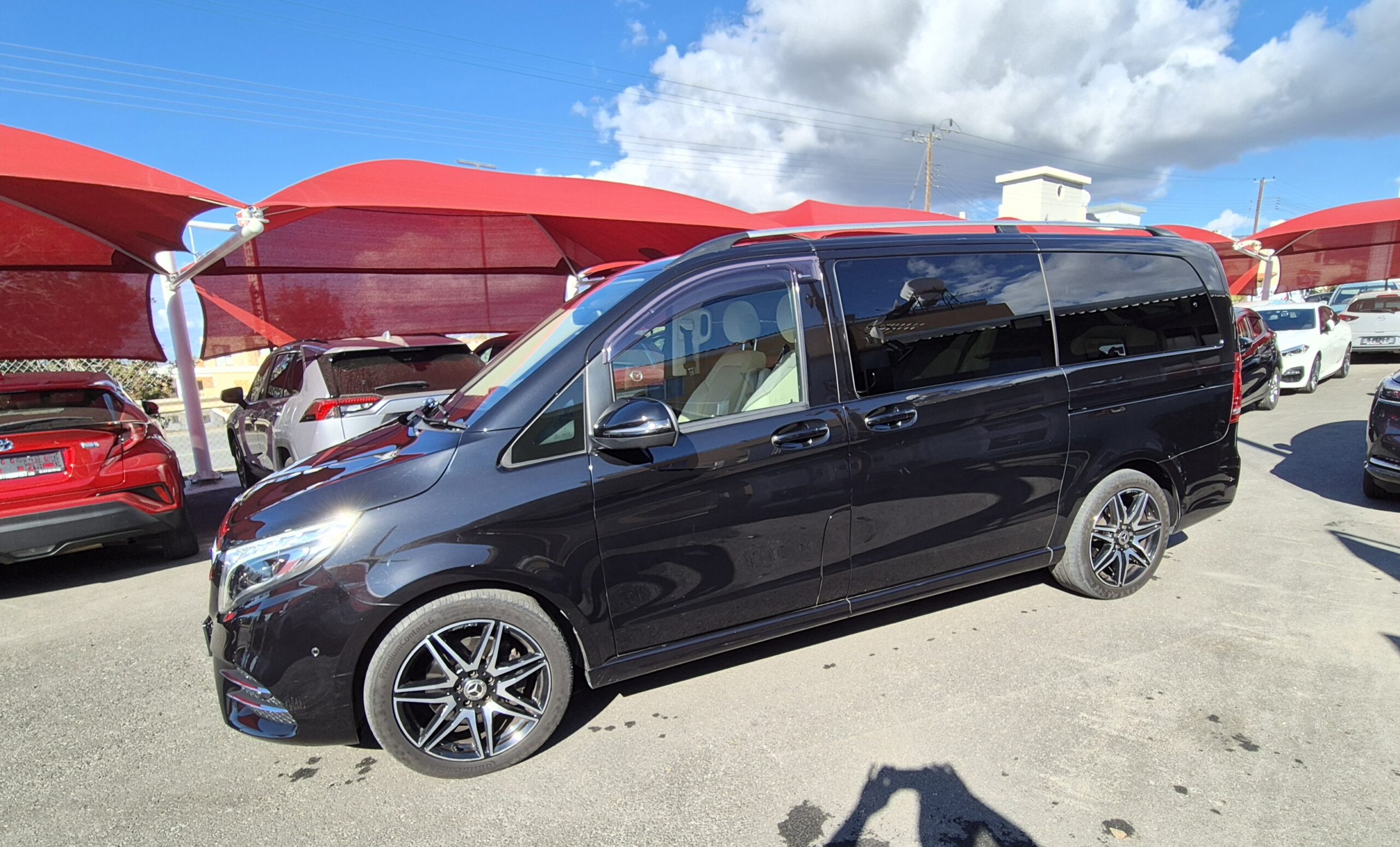 MERCEDES-BENZ V-CLASS