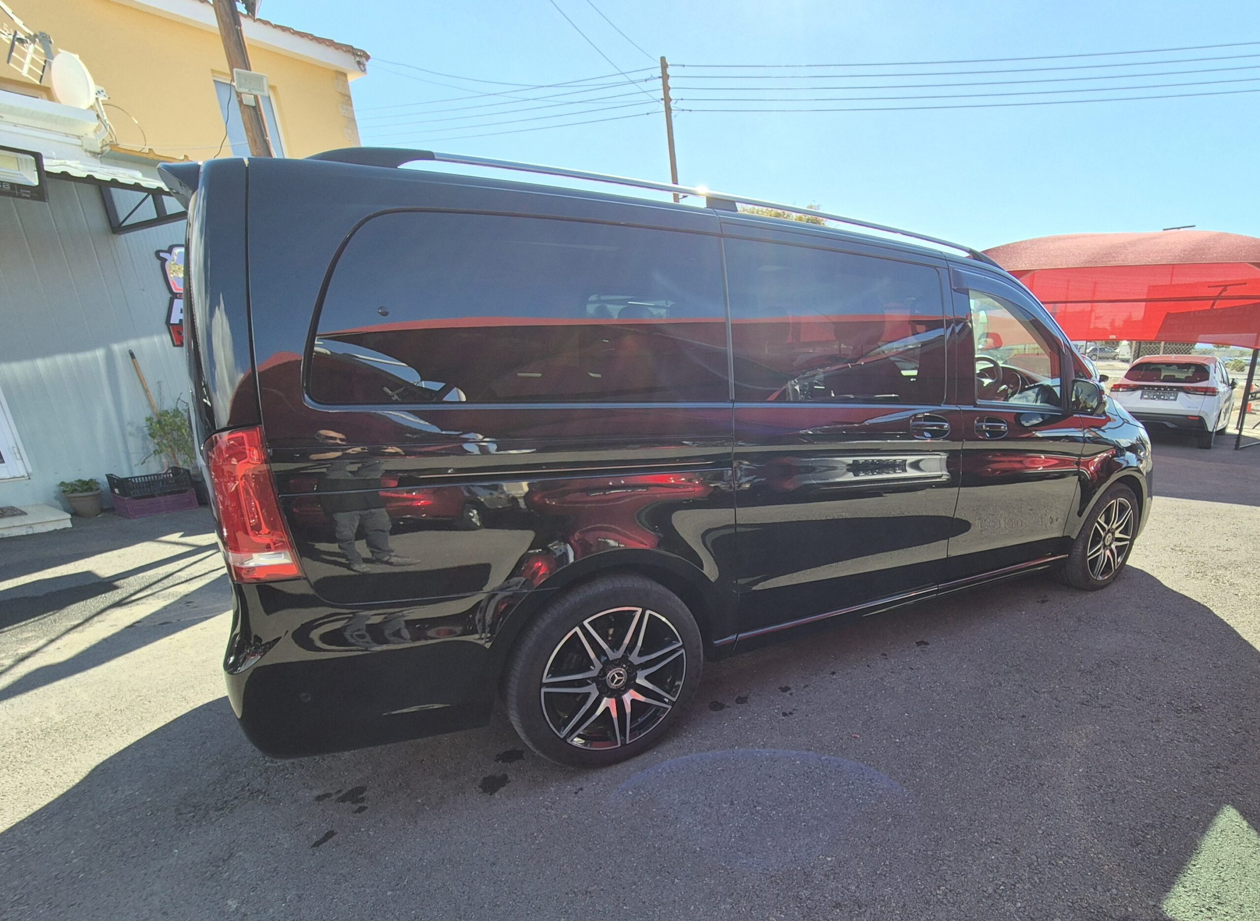 MERCEDES-BENZ V-CLASS