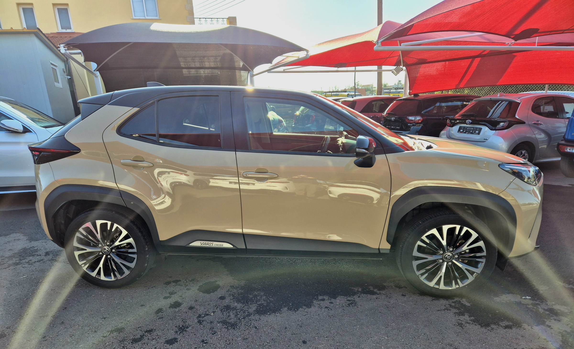 TOYOTA YARIS CROSS Hybrid