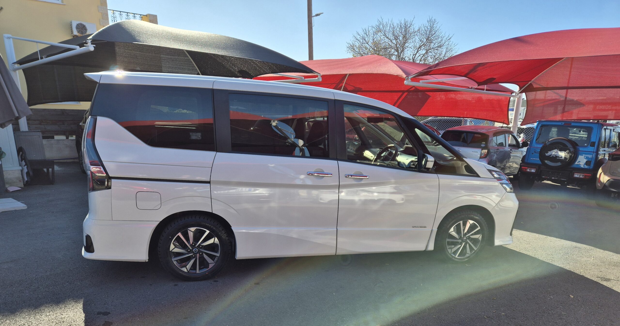 NISSAN SERENA Highway Star