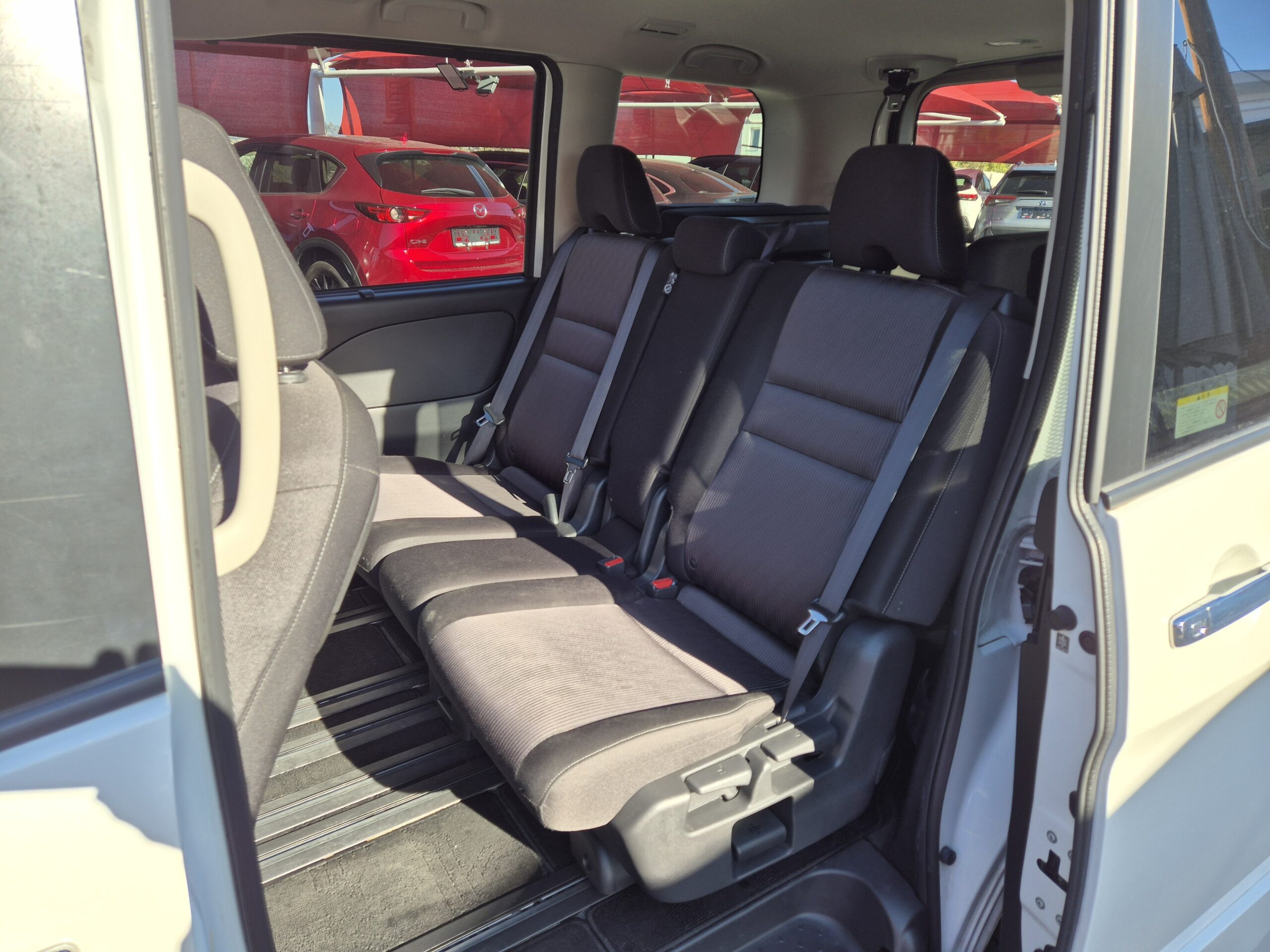 NISSAN SERENA Highway Star