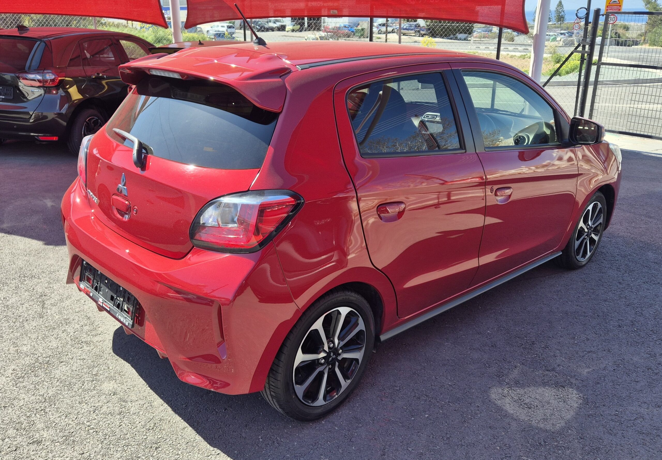 MITSUBISHI MIRAGE