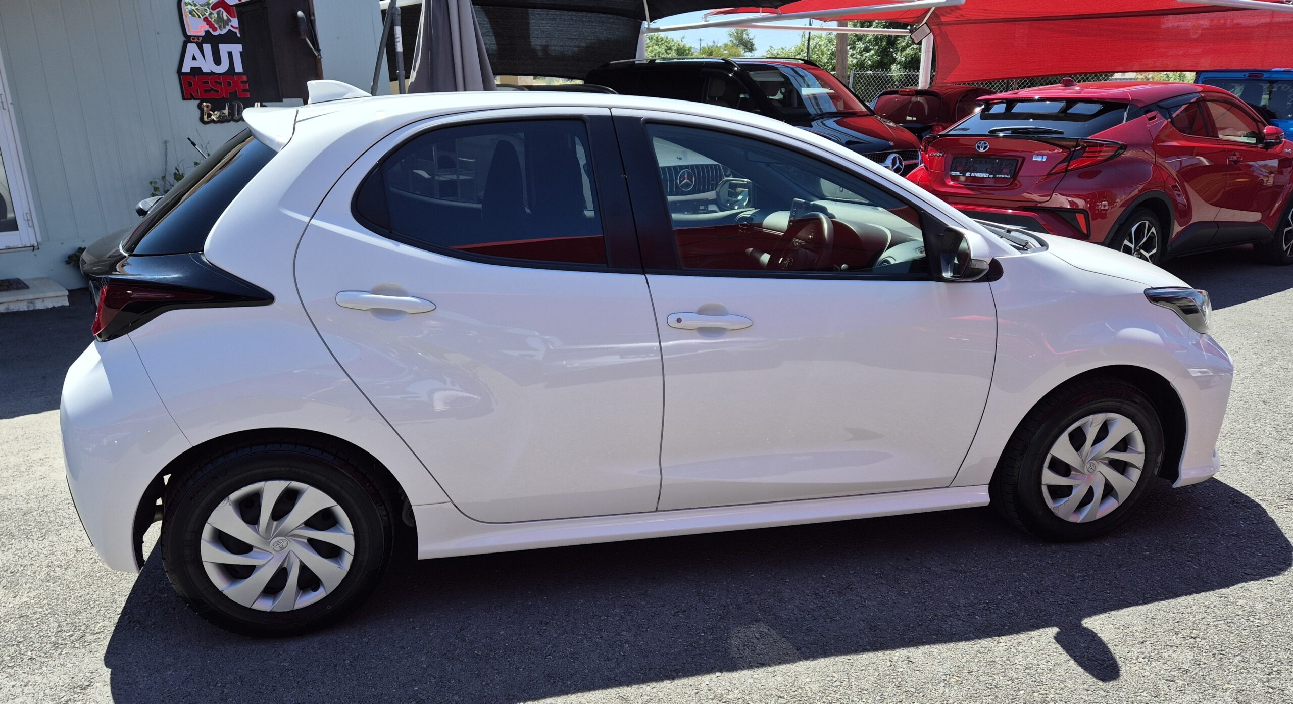 TOYOTA YARIS 1.5 Hybrid