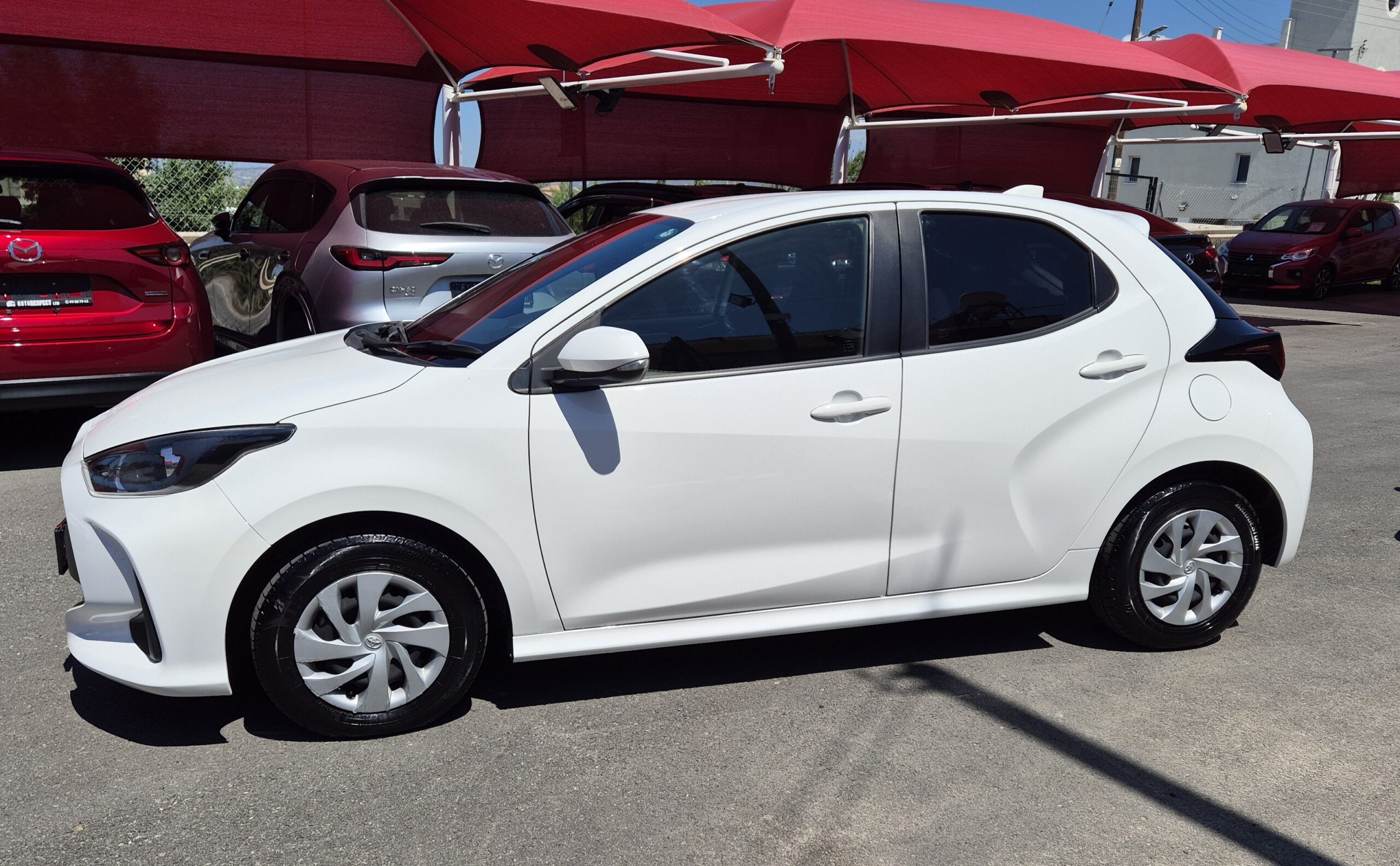 TOYOTA YARIS 1.5 Hybrid