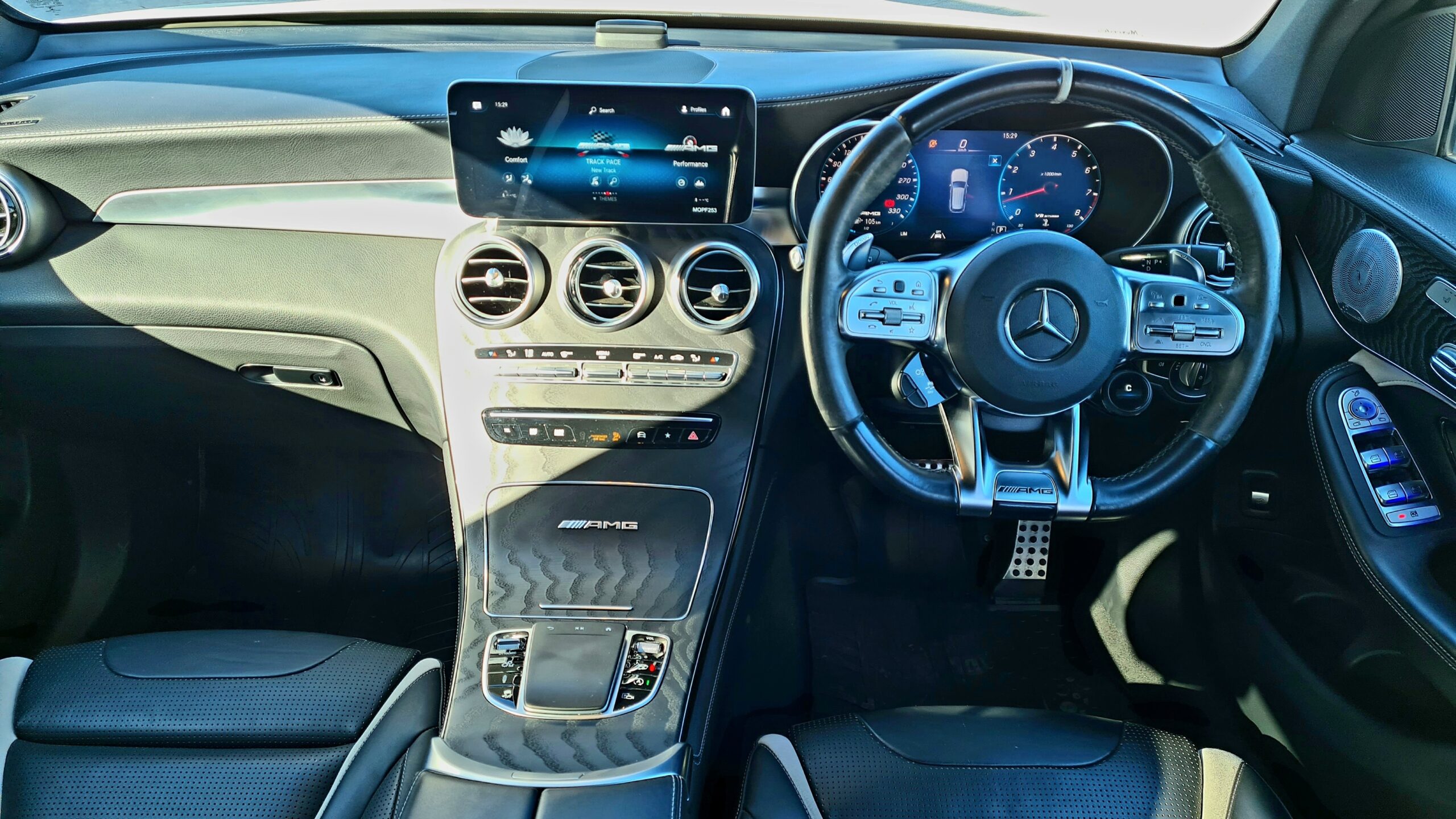 MERCEDES-BENZ GLC63 AMG 4.0 S 4MATIC+