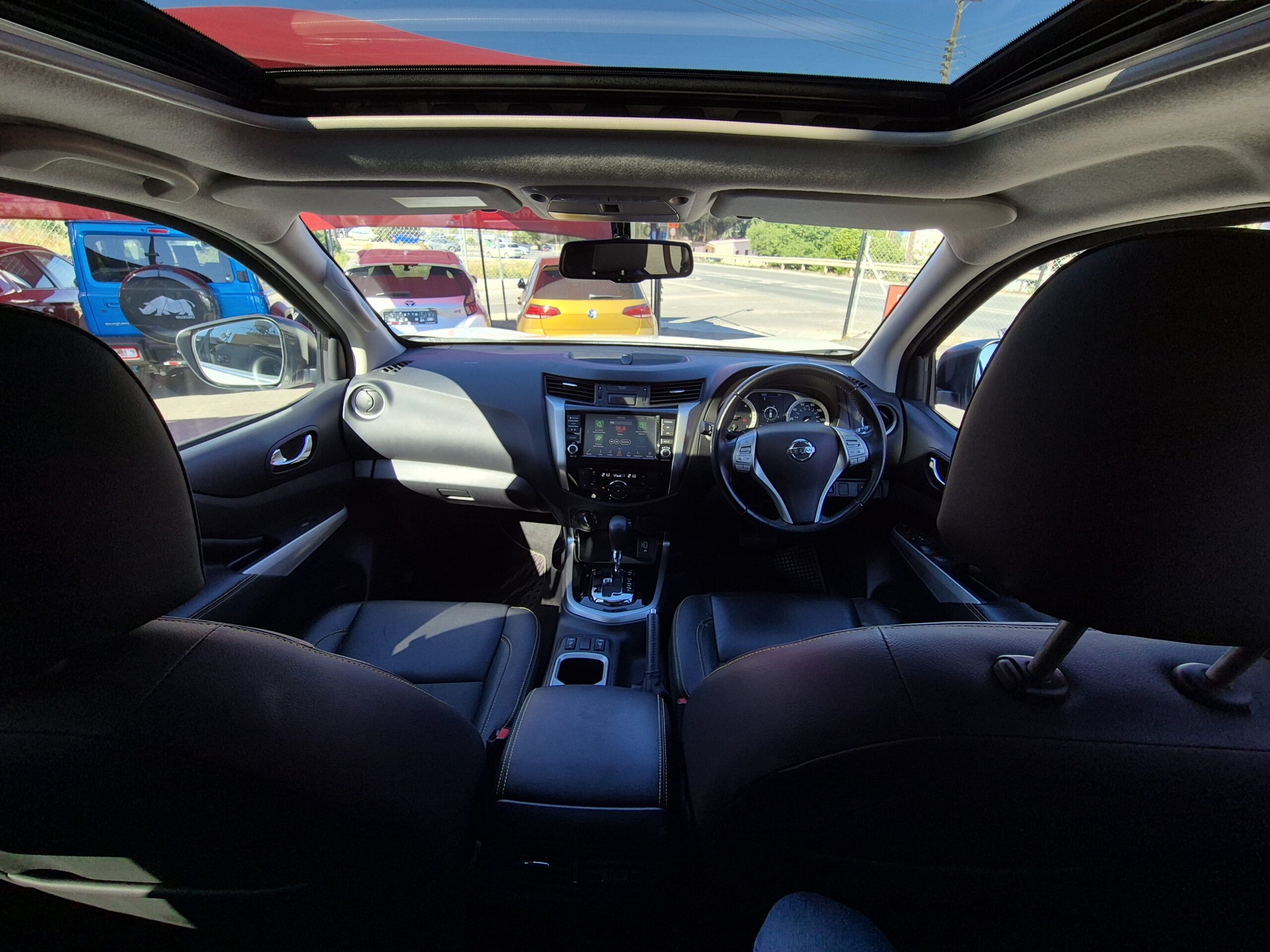 NISSAN NAVARA 2.3 DCI 190 TT