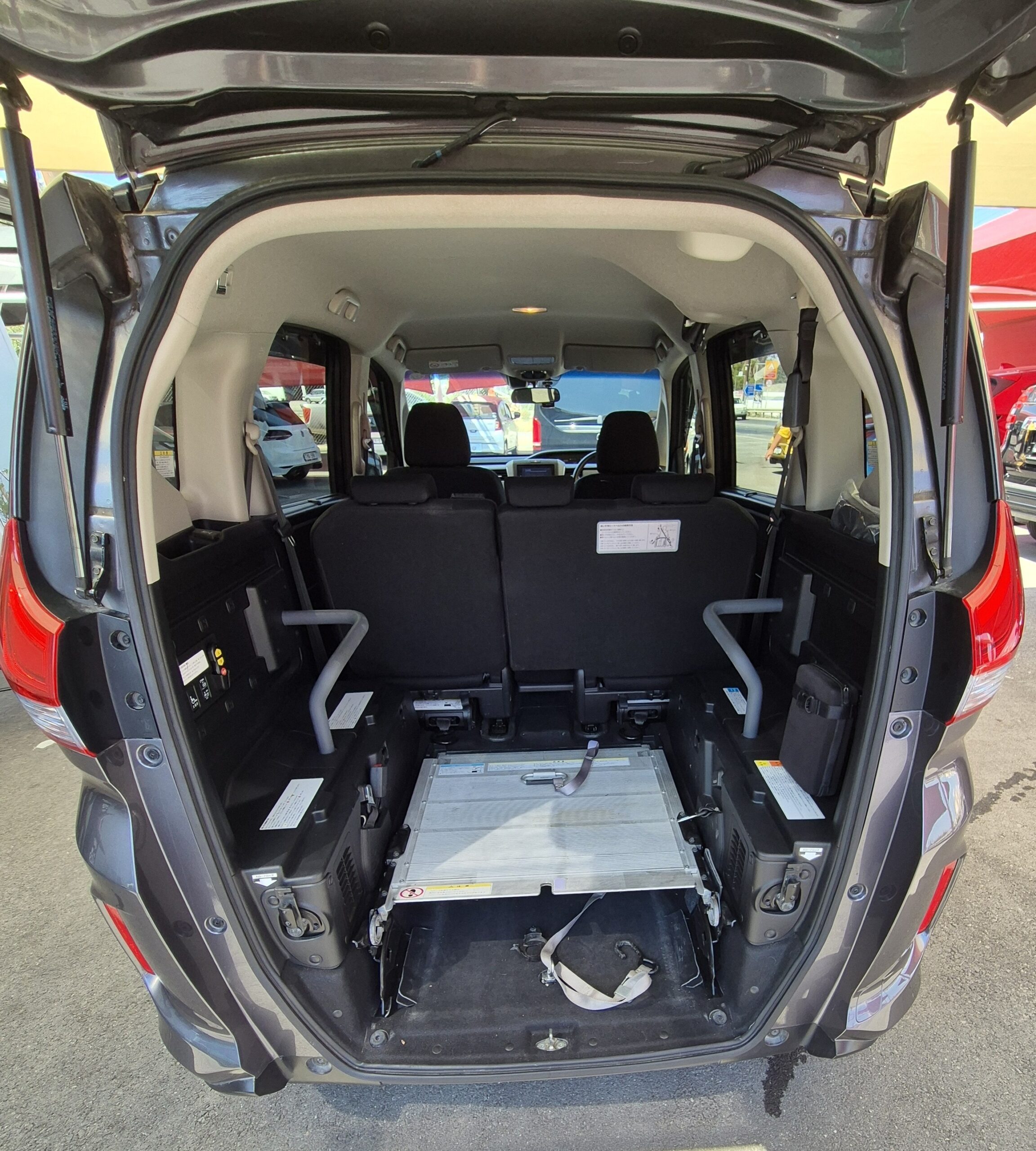 HONDA FREED+ (DISABILITY CAR)