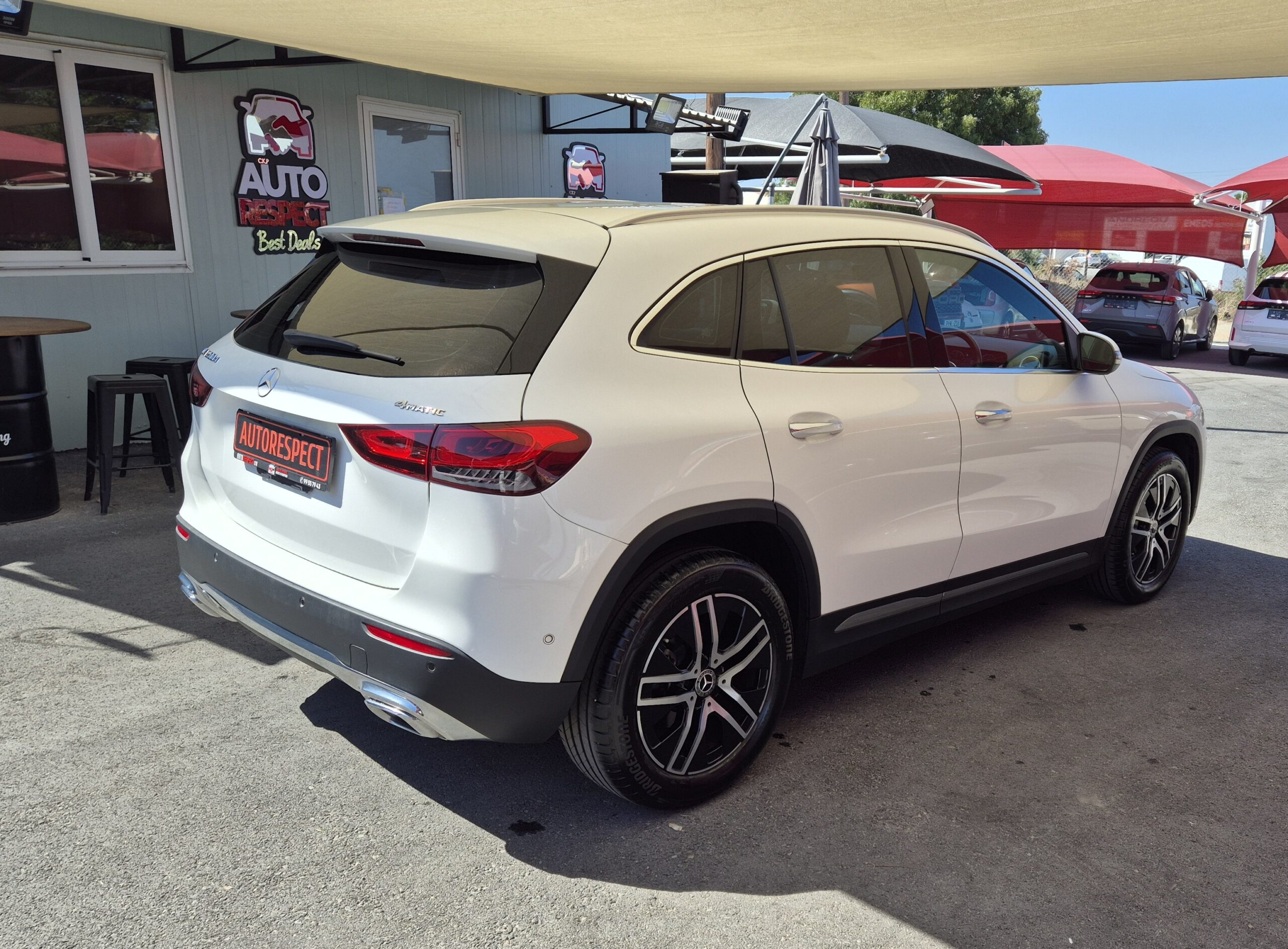 Mercedes-Benz GLA 200D 4matic