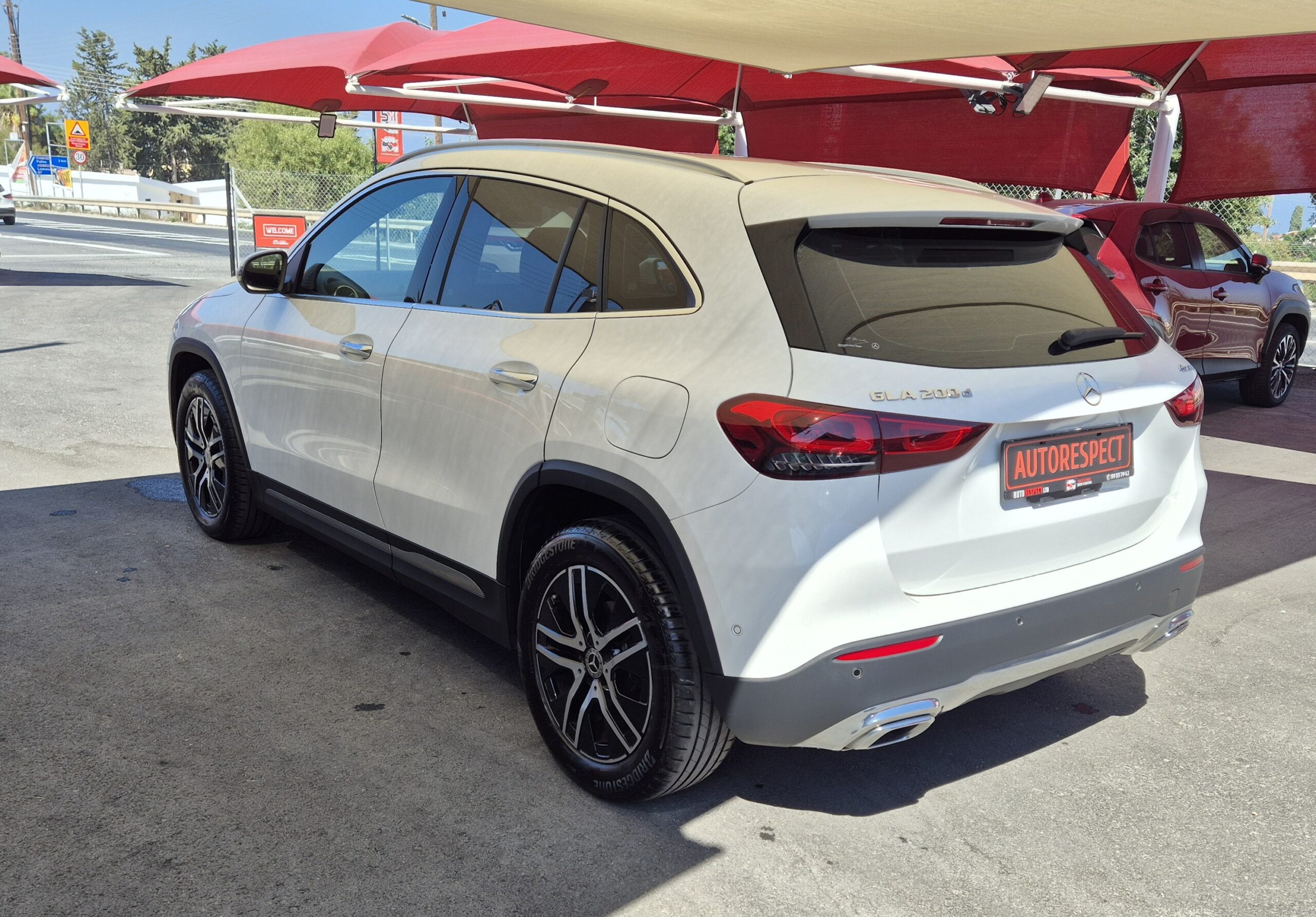 Mercedes-Benz GLA 200D 4matic