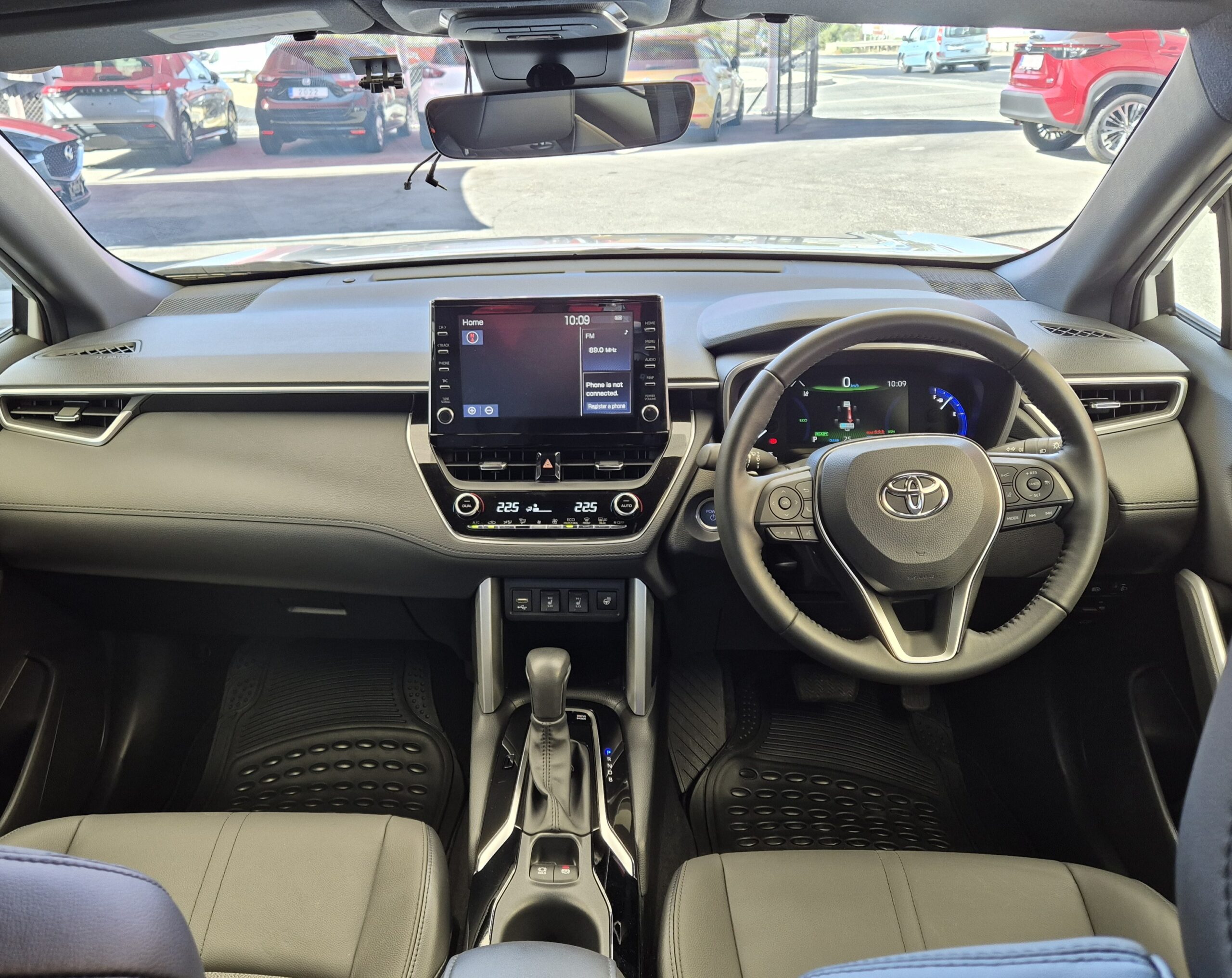 TOYOTA COROLLA CROSS