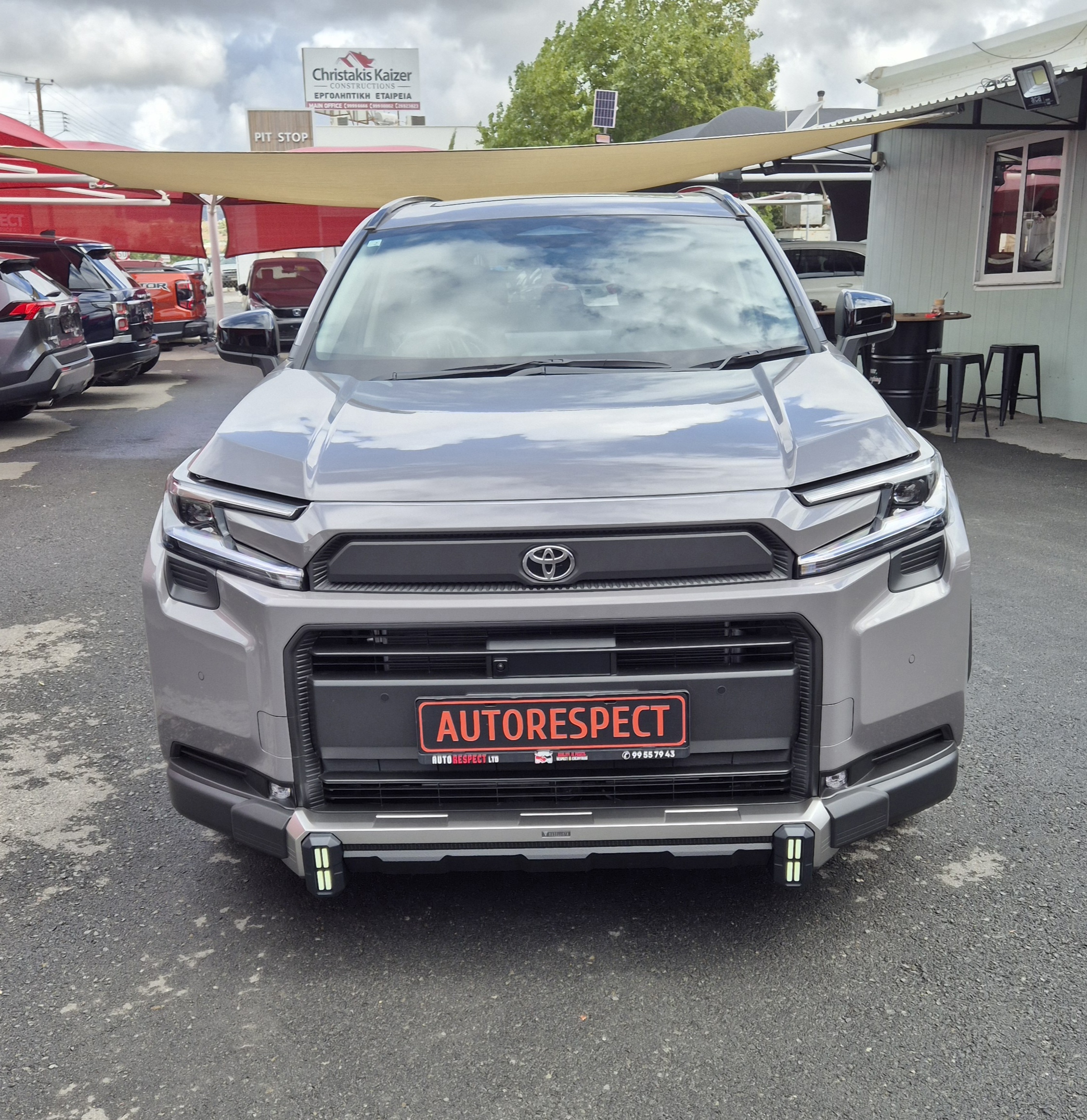 TOYOTA RAV4 e-HEV ADVENTURE